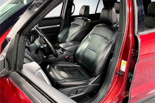 Used 2018 Ford Explorer Sport w/ Equipment Group 401A image 20