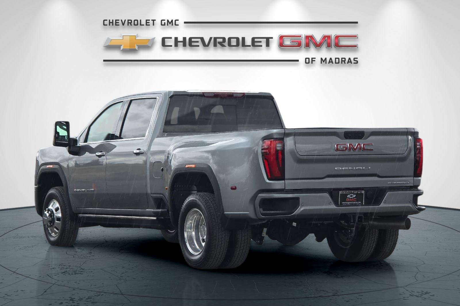 New 2026 GMC Sierra 3500 Denali w/ Denali Reserve Package image 5