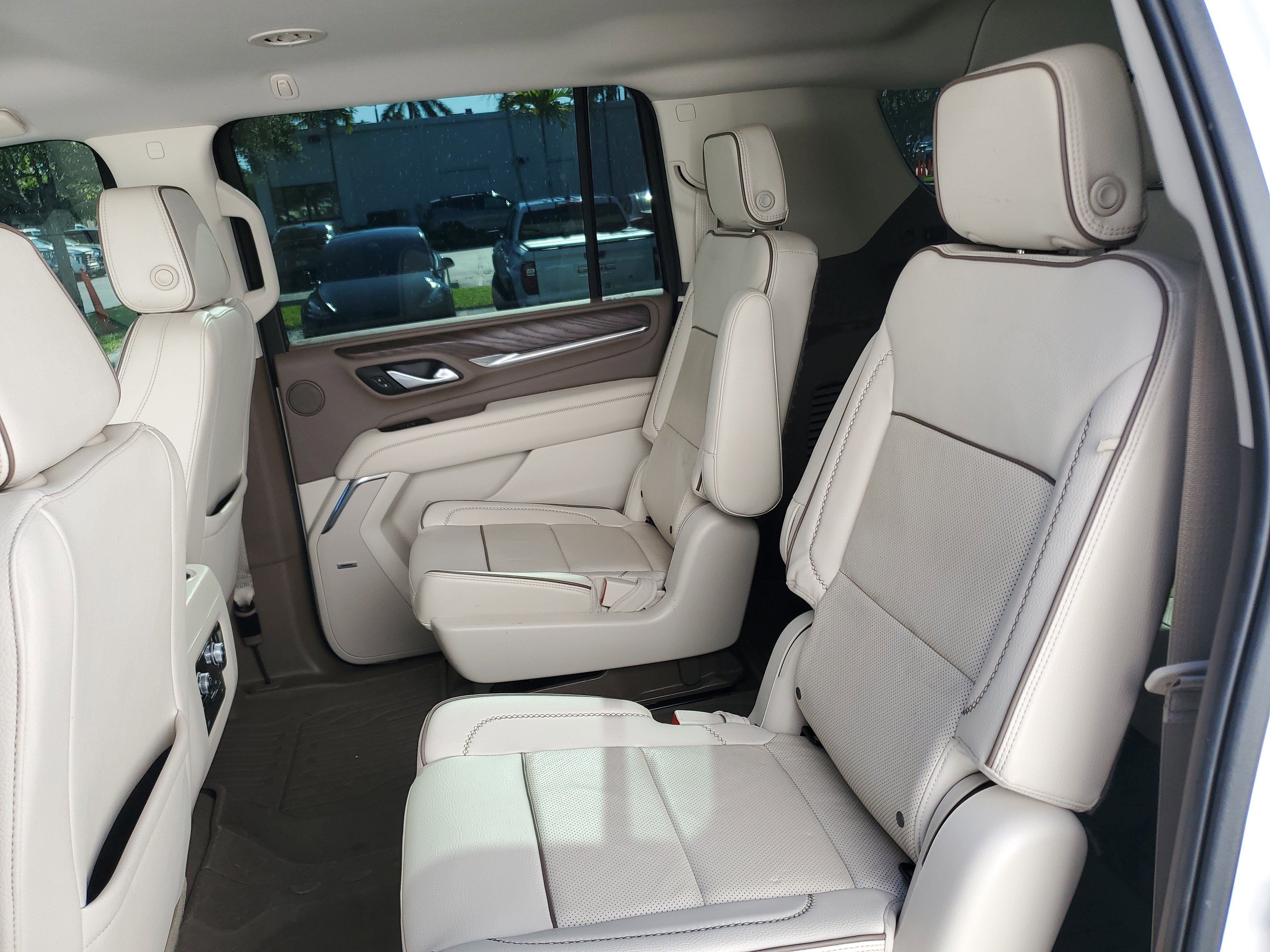 Certified 2022 GMC Yukon XL Denali image 13