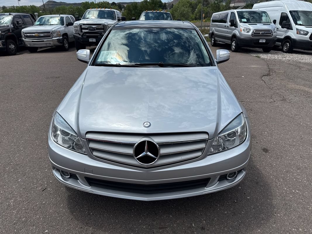 Used 2009 Mercedes-Benz C 300 Sedan image 2