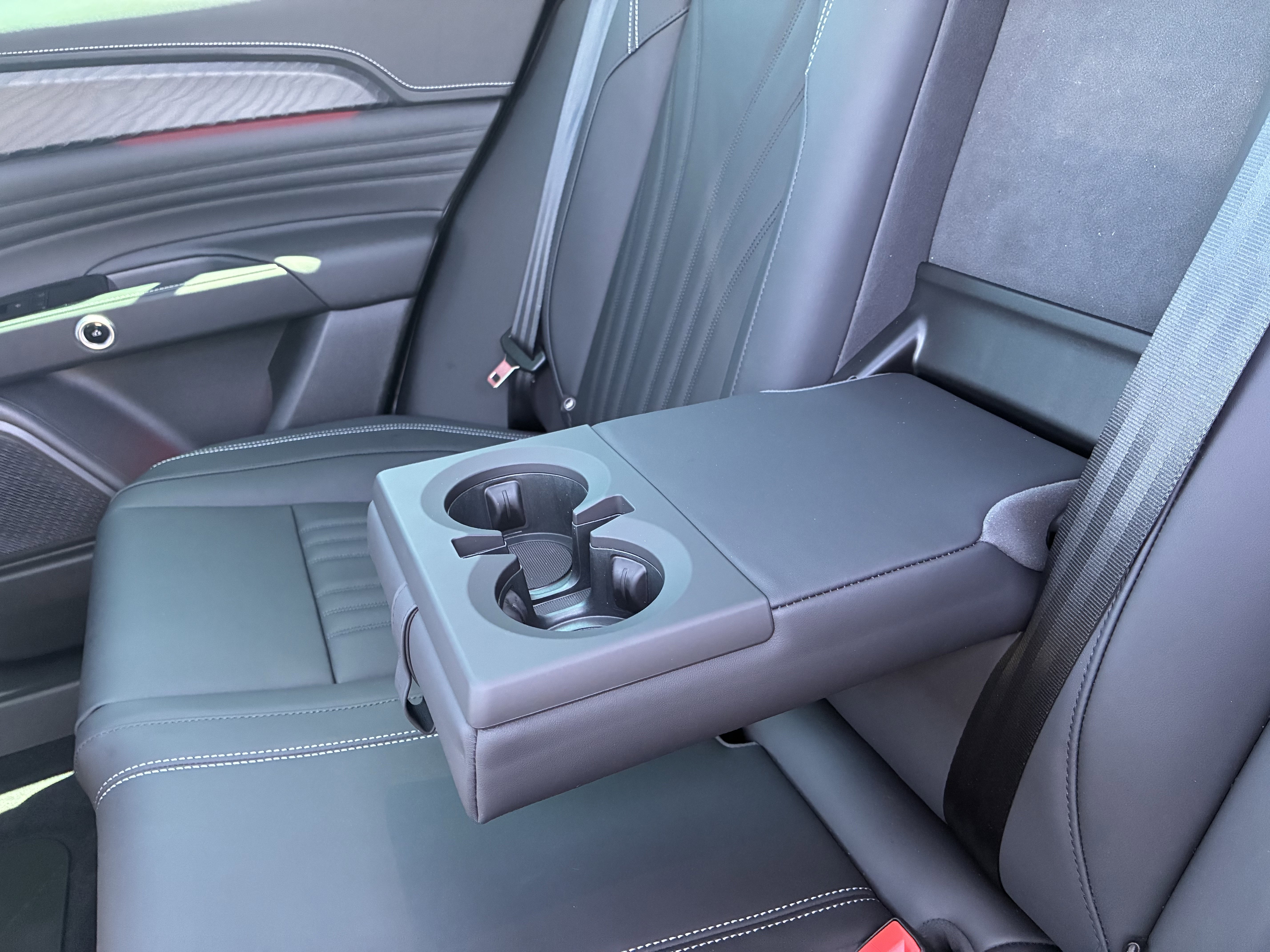 New 2025 Maserati Grecale GT image 34