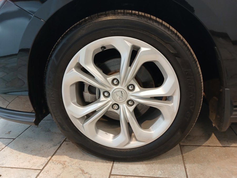 Used 2024 Honda Accord LX image 11