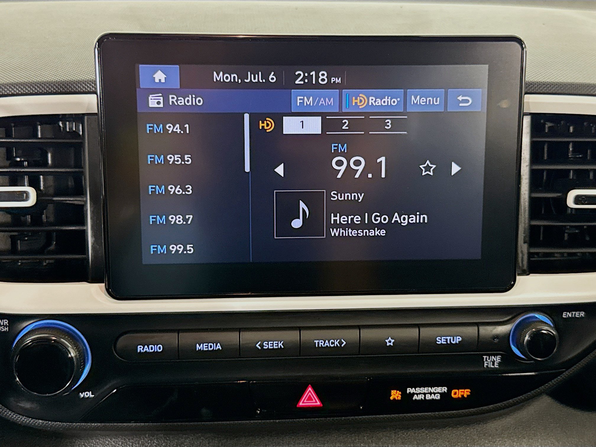 Used 2026 Hyundai Venue SEL FWD image 16