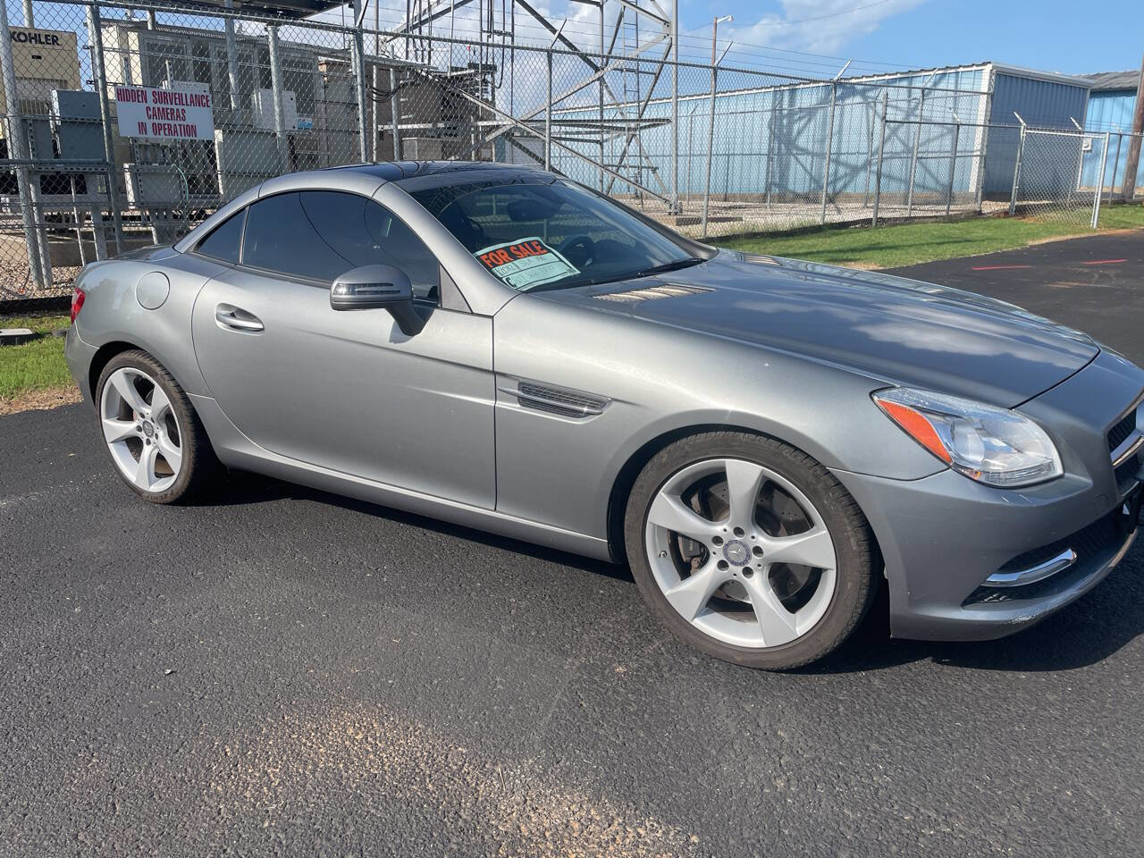 Used 2012 Mercedes-Benz SLK 350 w/ Premium I Pkg image 4