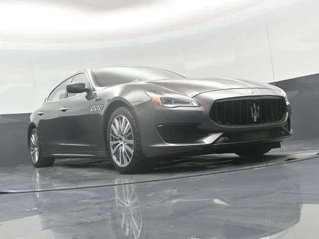 Used 2022 Maserati Quattroporte Modena Q4 AWD/4WD image 46