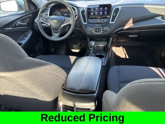 Used 2024 Chevrolet Malibu LT FWD image 38