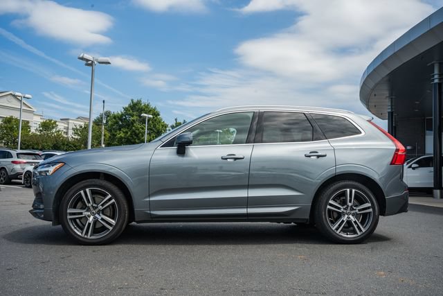 Used 2020 Volvo XC60 T6 Momentum w/ Protection Package Premier AWD/4WD image 4