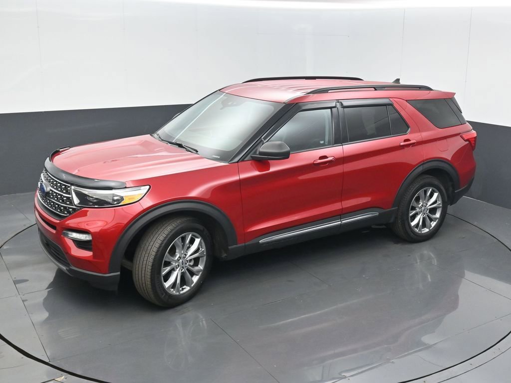 Used 2022 Ford Explorer XLT w/ Equipment Group 202A image 37
