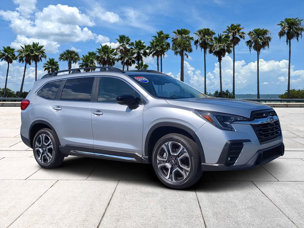 Certified 2025 Subaru Ascent Limited AWD/4WD image 2