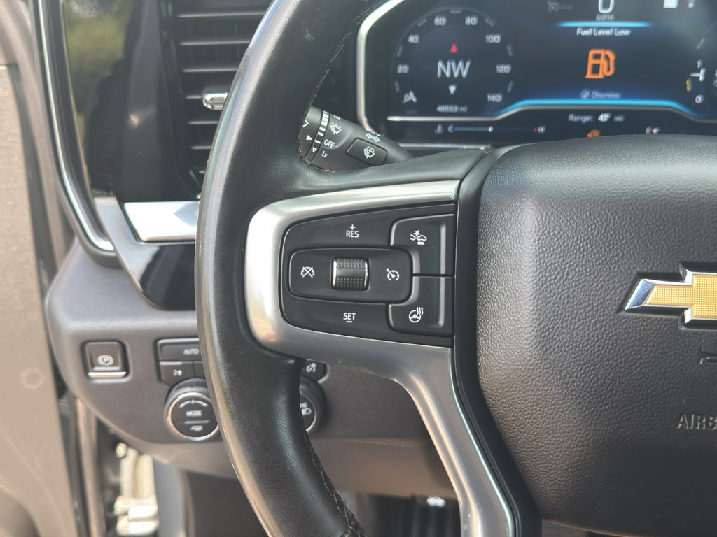 Used 2023 Chevrolet Silverado 1500 LT AWD/4WD image 30