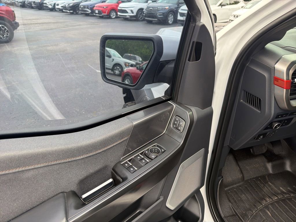 Used 2023 Ford F150 Raptor AWD/4WD image 14