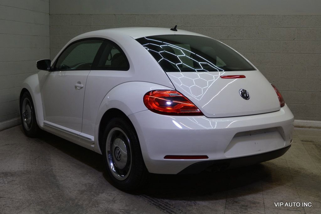 Used 2012 Volkswagen Beetle 2.5 image 3