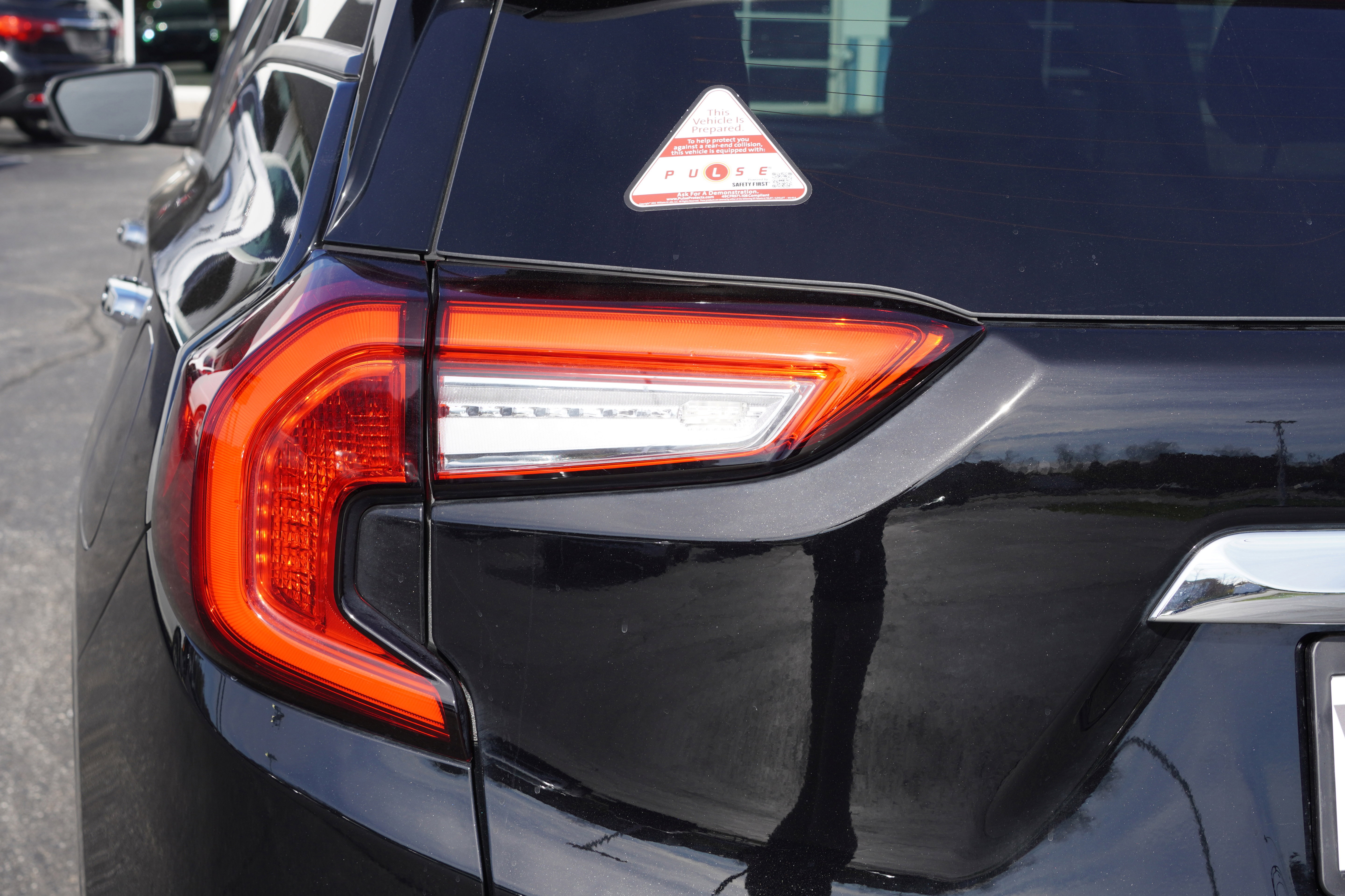 Used 2024 GMC Terrain Denali w/ Denali Premium Package image 8