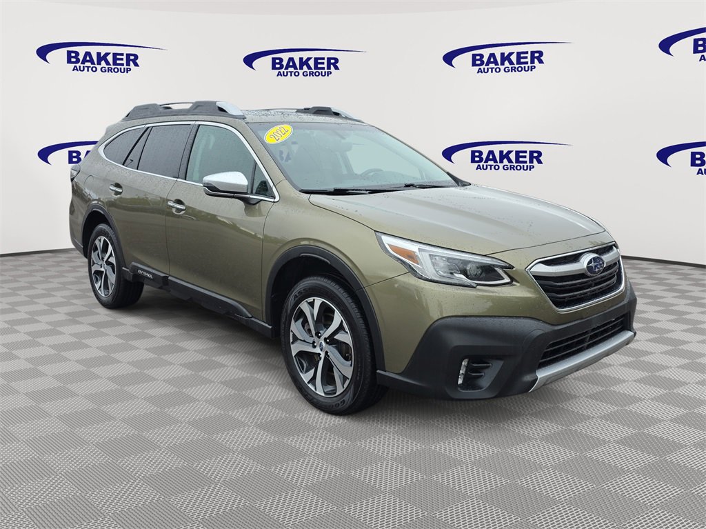 Used 2022 Subaru Outback Touring image 3