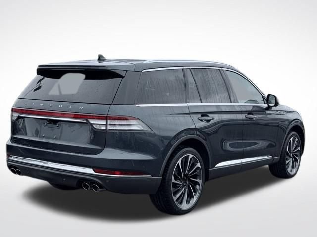Certified 2023 Lincoln Aviator Reserve w/ Equipment Group 201A AWD/4WD image 6