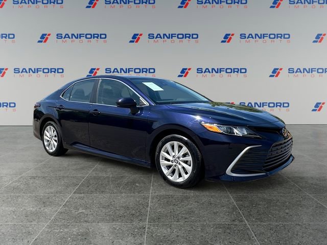 Used 2021 Toyota Camry LE FWD image 7