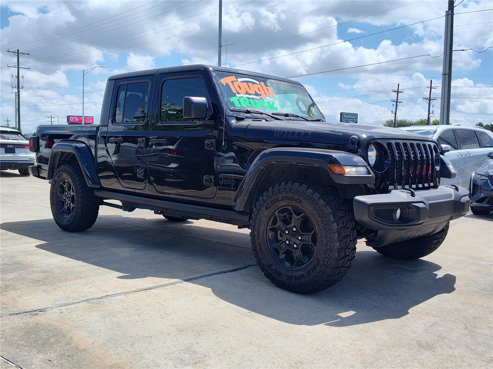 Used 2023 Jeep Gladiator Sport AWD/4WD image 9