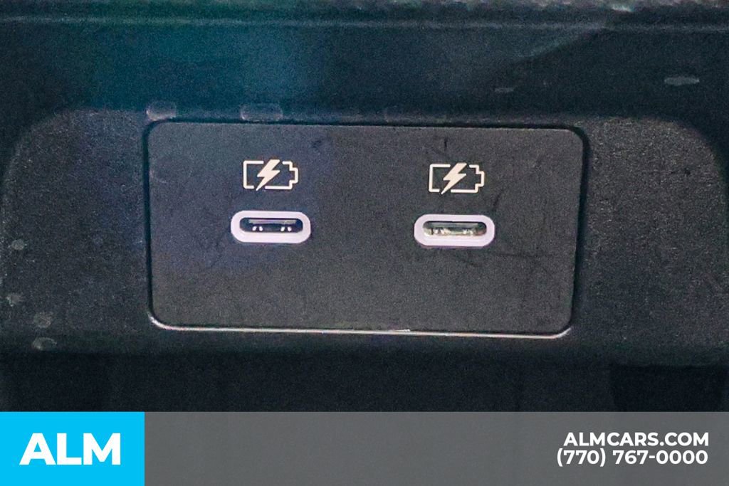 Used 2025 Mitsubishi Outlander SE image 61