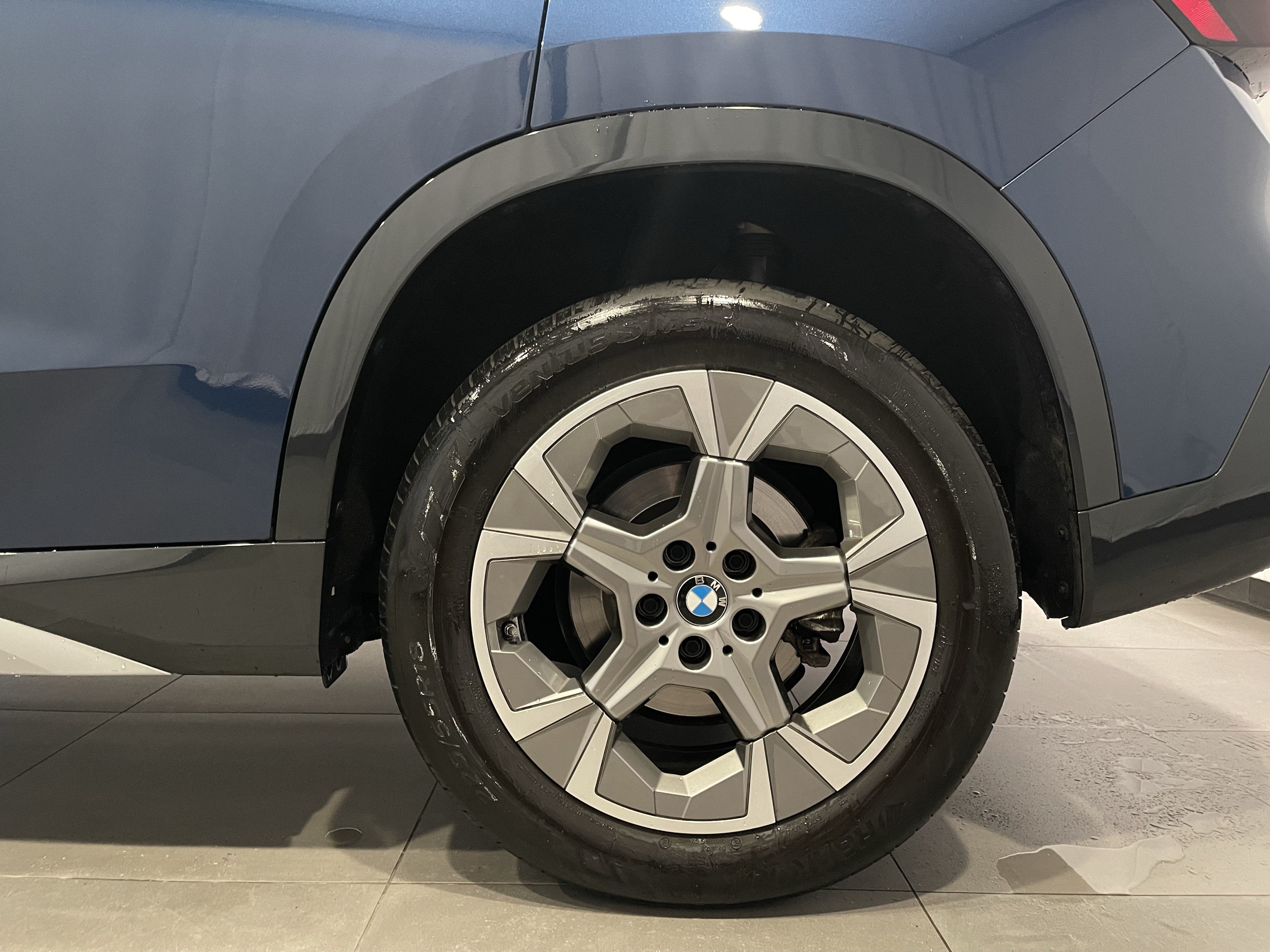 Certified 2023 BMW X1 xDrive28i w/ Convenience Package AWD/4WD image 9