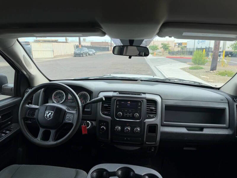 Used 2014 RAM 1500 Express image 12