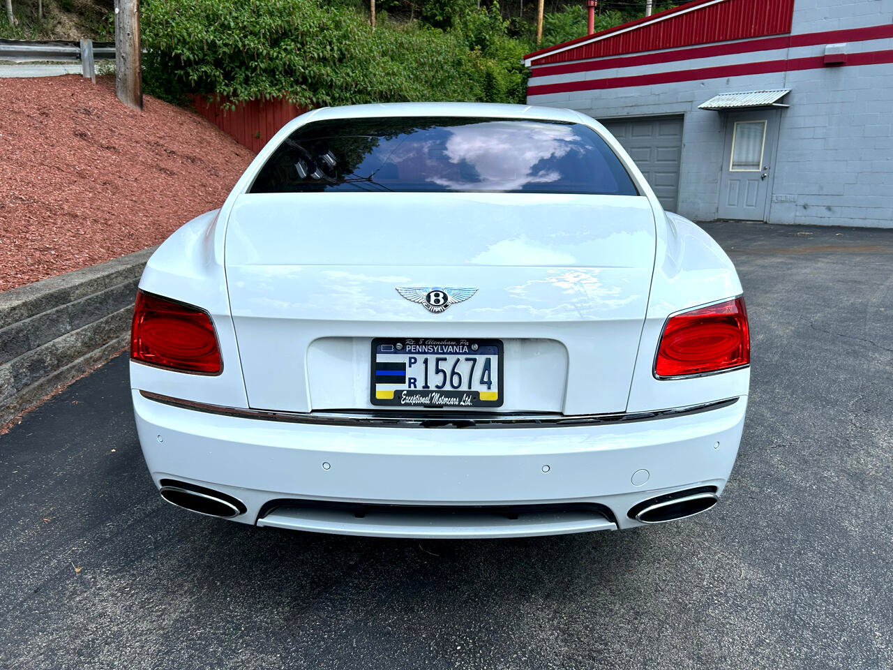 Used 2014 Bentley Flying Spur W12 image 4