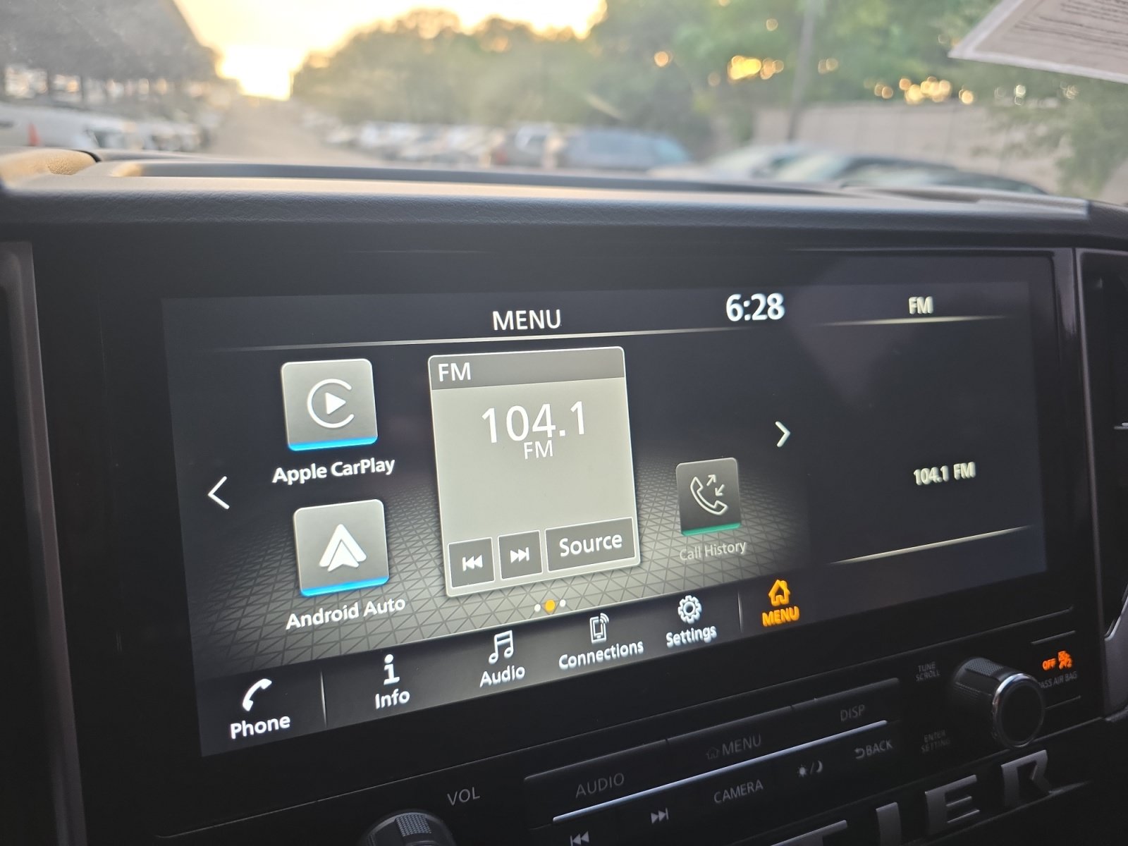 Used 2025 Nissan Frontier SV RWD image 12