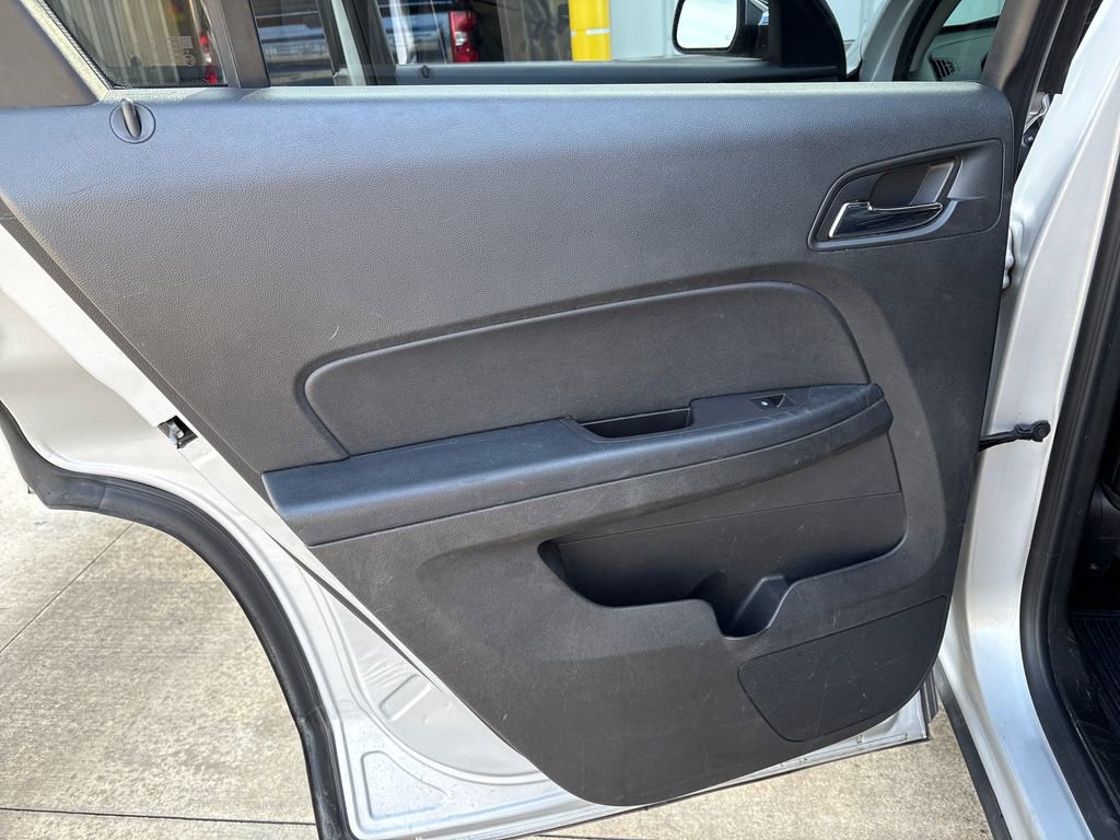 Used 2015 GMC Terrain SLT w/ Chrome Appearance Package image 30