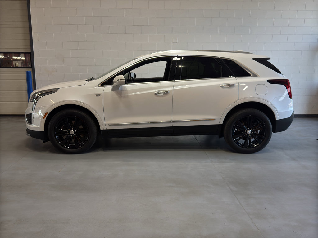 Used 2024 Cadillac XT5 Premium Luxury w/ LPO, Floor Liner Package AWD/4WD image 2