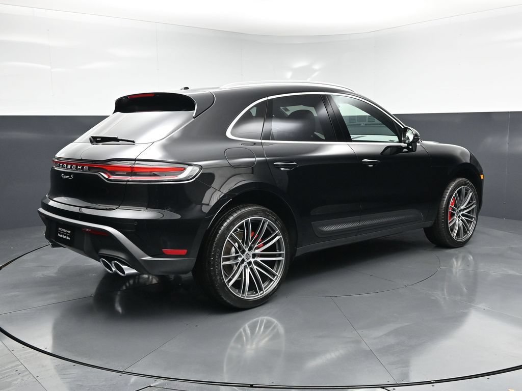 New 2026 Porsche Macan S AWD/4WD image 9