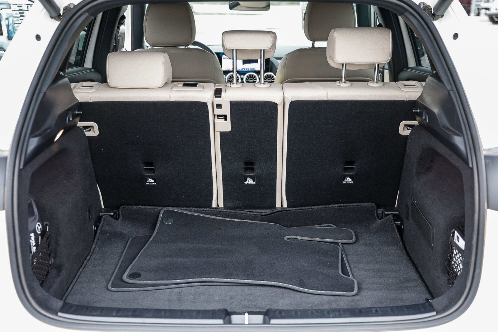 Certified 2025 Mercedes-Benz GLA 250 image 25