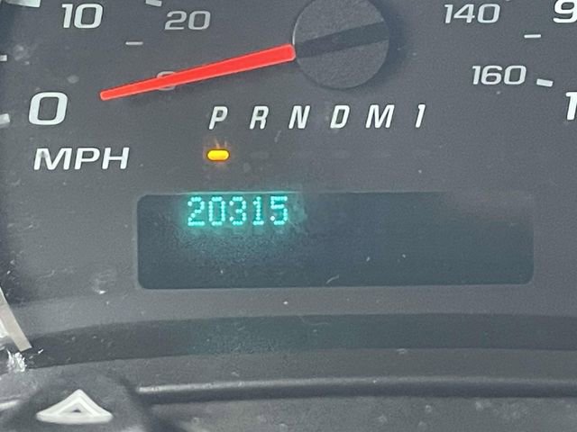 Used 2024 Chevrolet Express 2500 w/ Driver Convenience Package image 22