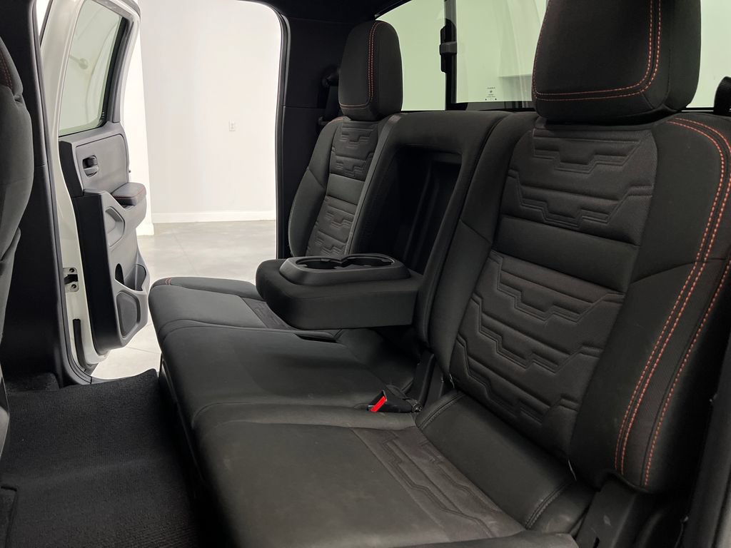Used 2026 Nissan Frontier PRO-4X AWD/4WD image 16