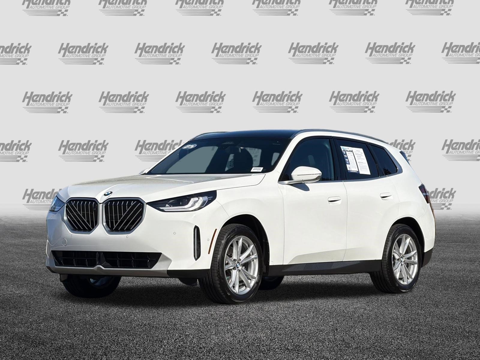 Used 2025 BMW X3 xDrive30i w/ Premium Package image 9