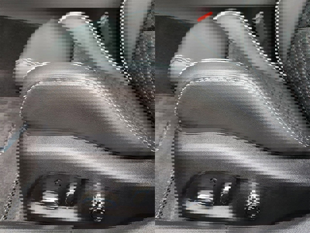 Used 2024 Cadillac CT5 V Blackwing w/ Driver Assist Package image 22