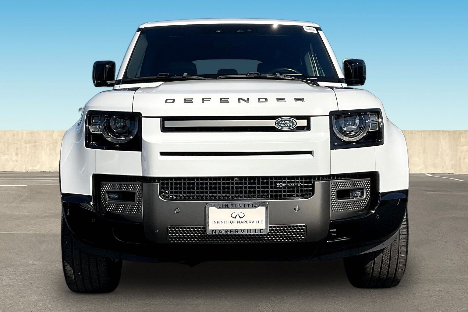 Used 2022 Land Rover Defender 110 X-Dynamic HSE AWD/4WD image 2