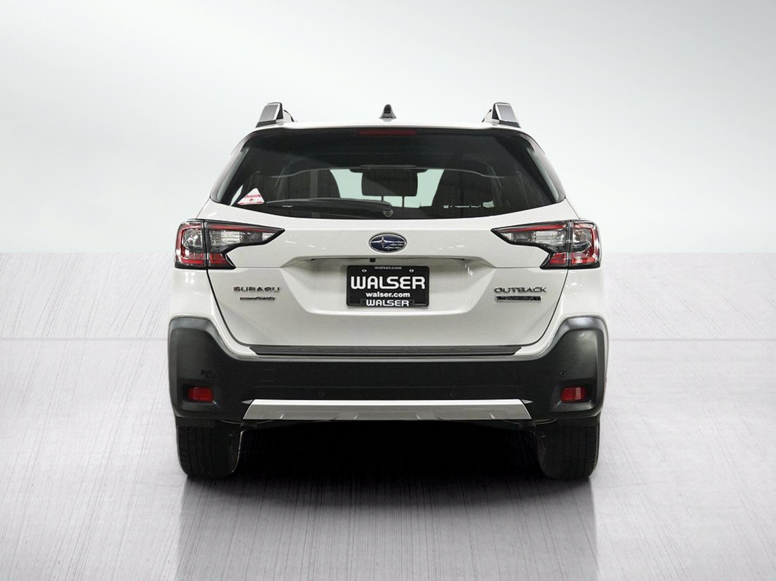 Used 2023 Subaru Outback Touring XT AWD/4WD image 4