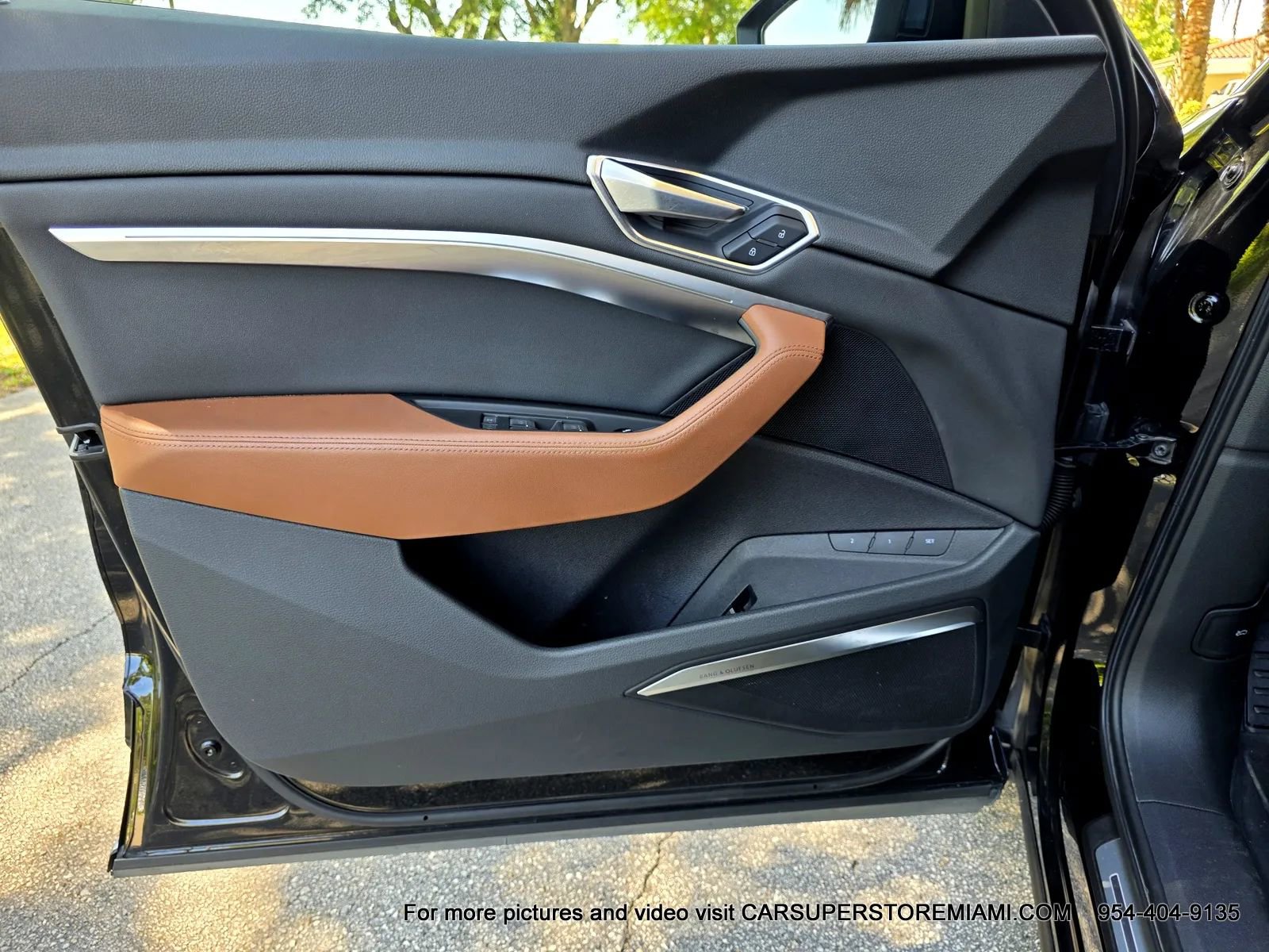 Used 2019 Audi e-tron Premium Plus AWD/4WD image 22