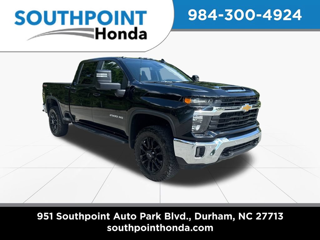 Used 2025 Chevrolet Silverado 2500 LT w/ Safety Package AWD/4WD image 1