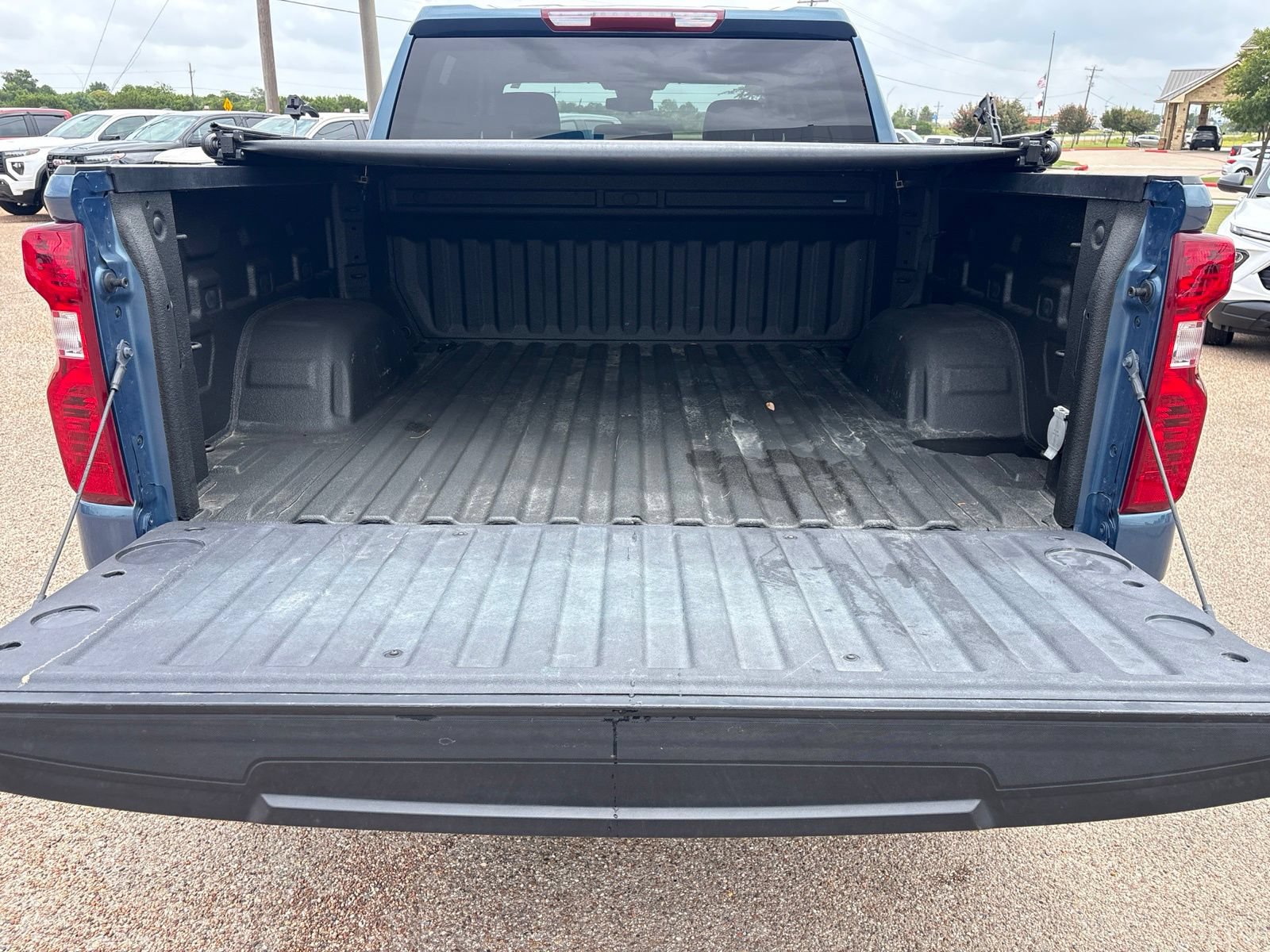 Used 2024 Chevrolet Silverado 1500 Custom RWD image 28