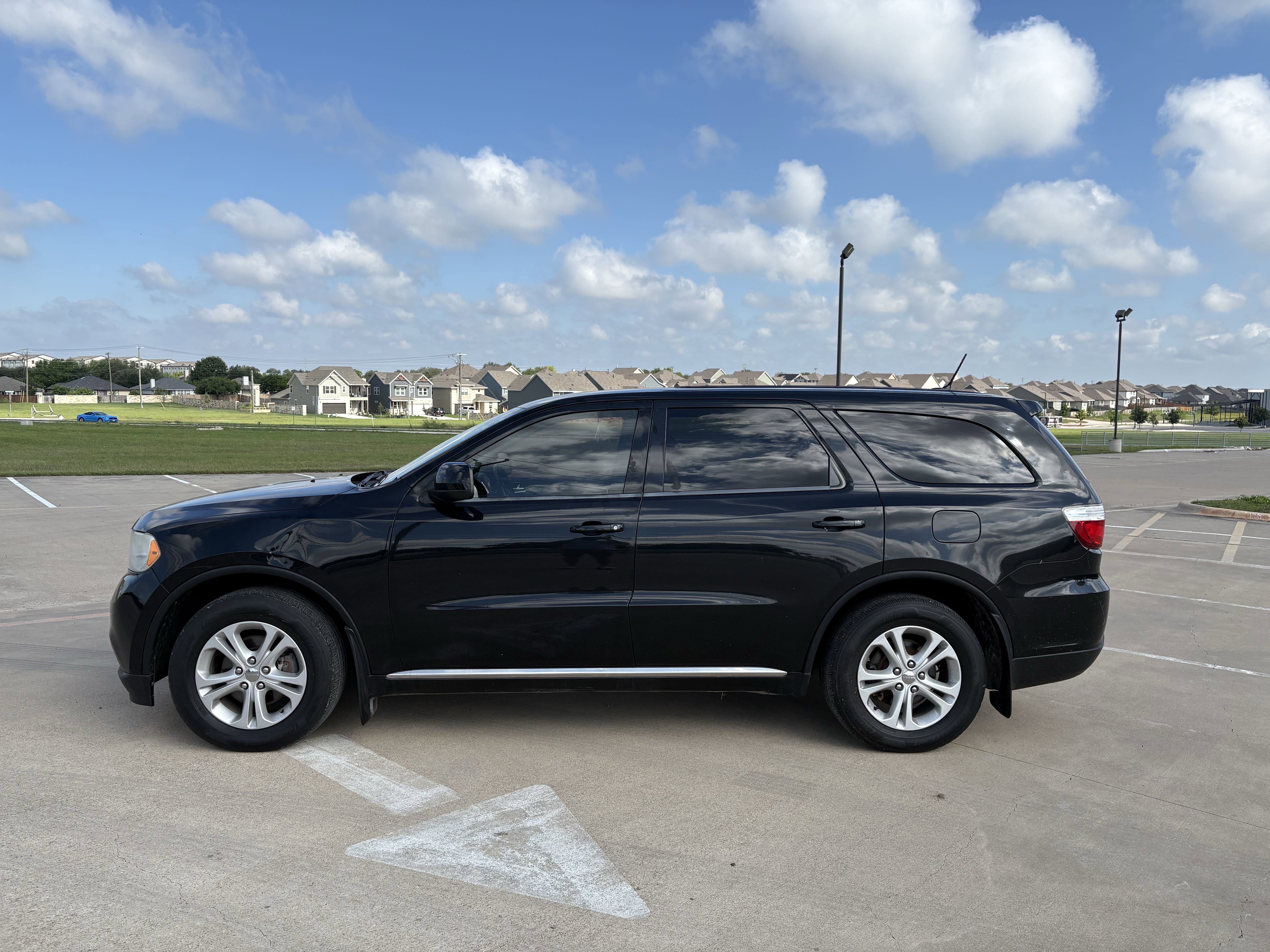 Used 2013 Dodge Durango SXT w/ Popular Equipment Group AWD/4WD image 2
