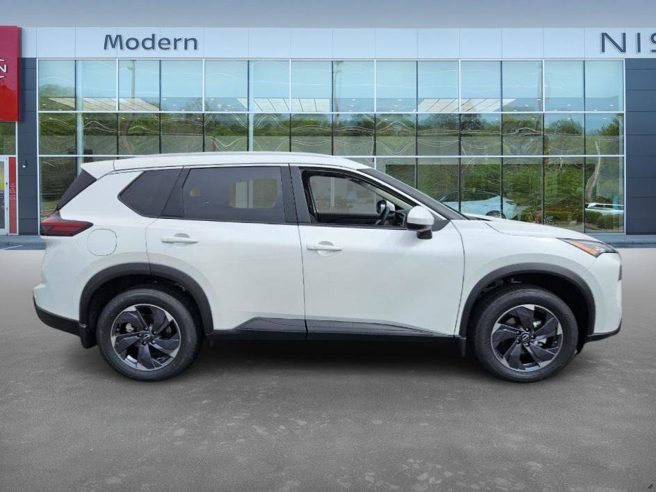 New 2026 Nissan Rogue SV w/ SV Premium Package image 3