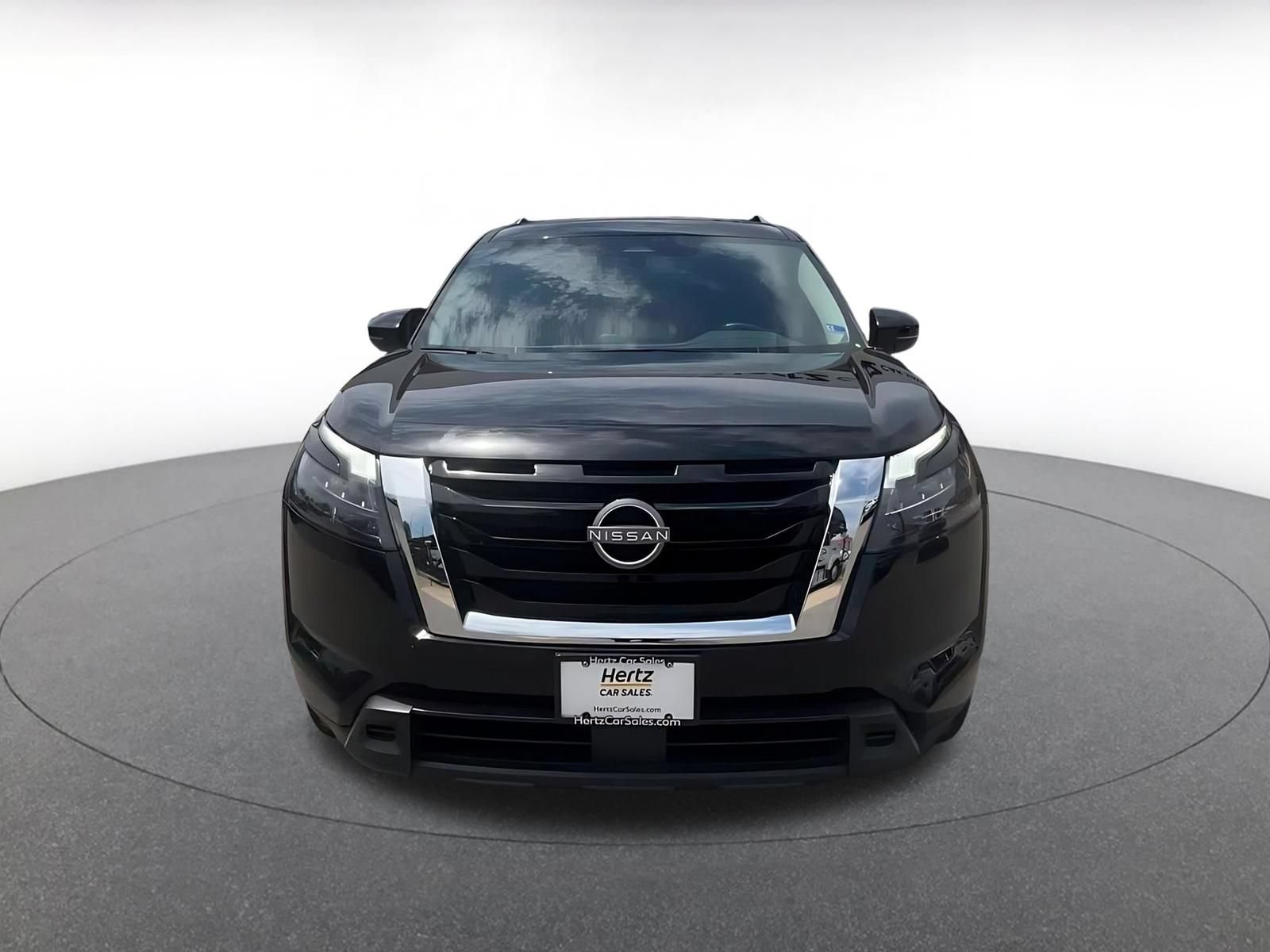 Used 2025 Nissan Pathfinder SV AWD/4WD image 4