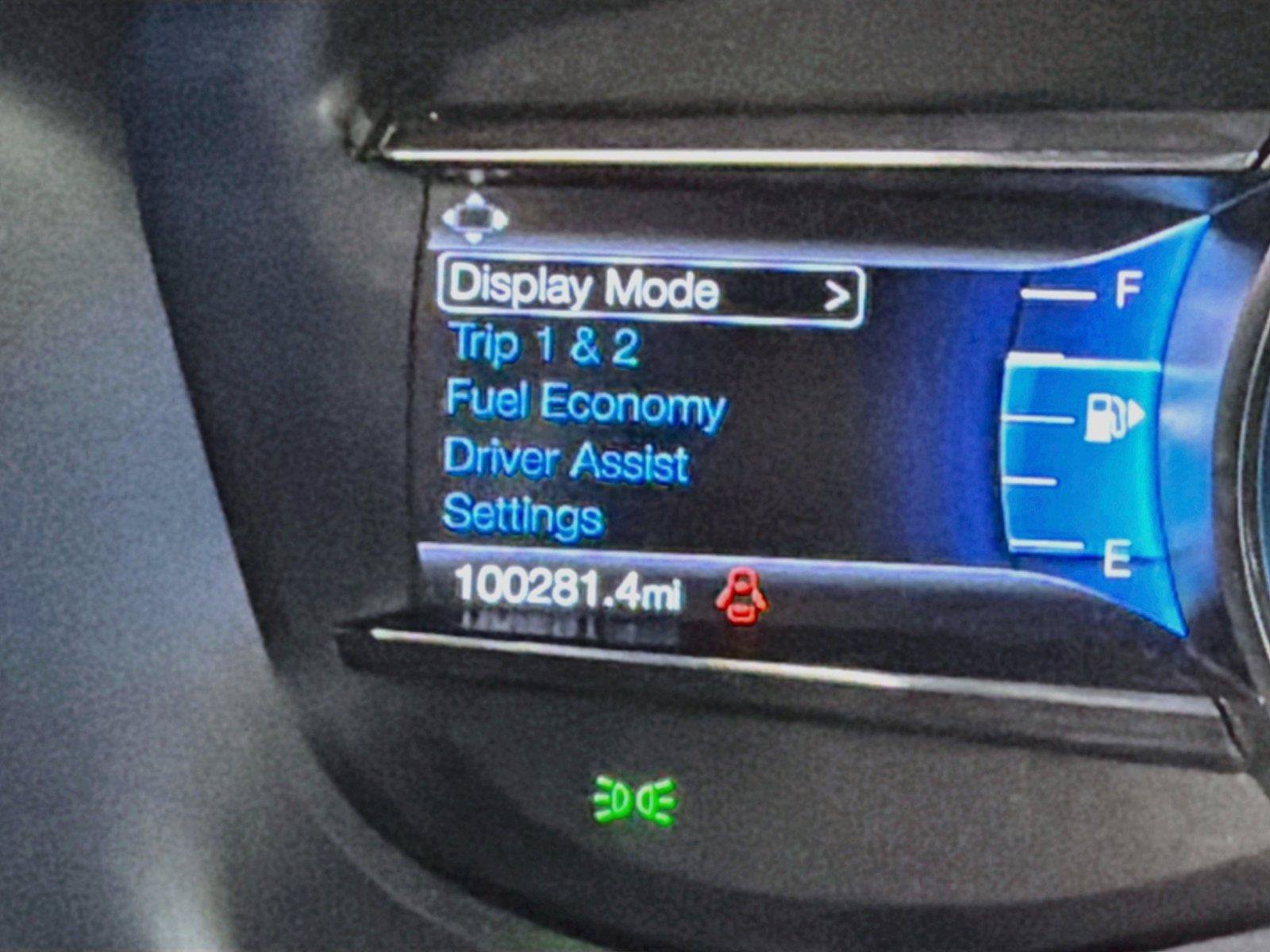 Used 2018 Ford Explorer Limited w/ Equipment Group 301A FWD image 11