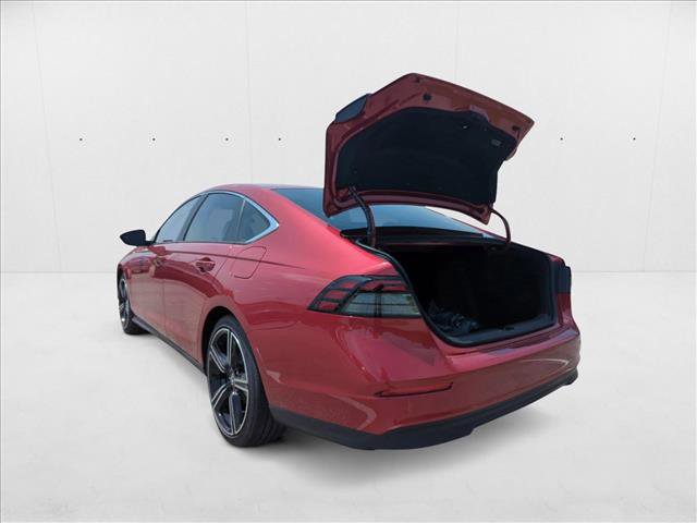 Used 2025 Honda Accord Sport image 9