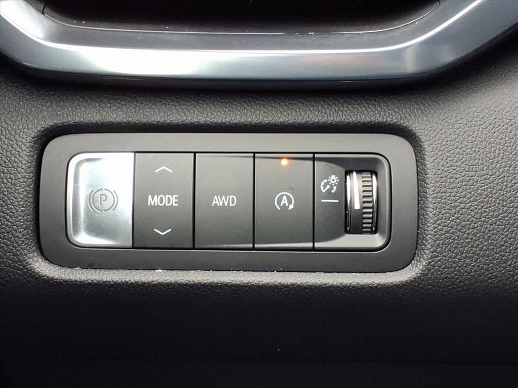 Certified 2024 GMC Acadia AT4 w/ LPO, Floor Liner Package image 27