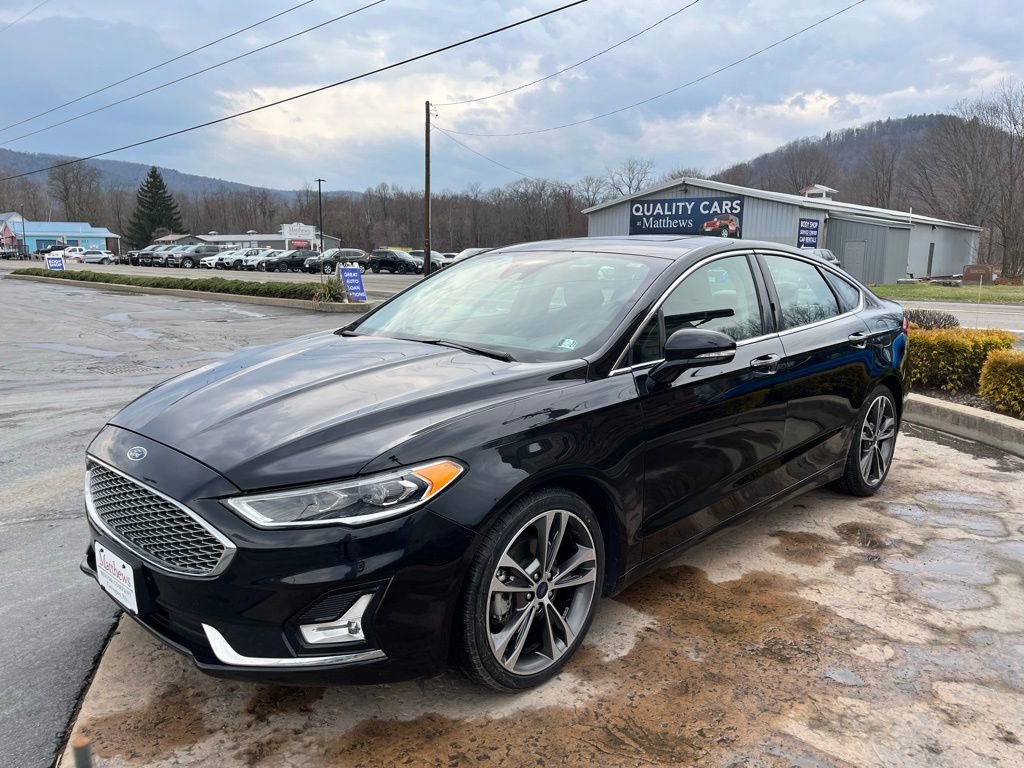 Used 2020 Ford Fusion Titanium image 3