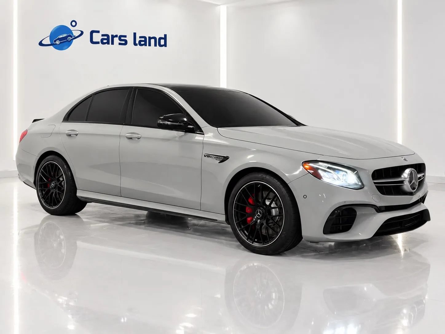 Used 2019 Mercedes-Benz E 63 AMG S w/ Driver Assistance Package image 2