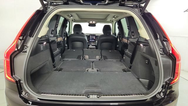 New 2026 Volvo XC90 B5 Core AWD/4WD image 41