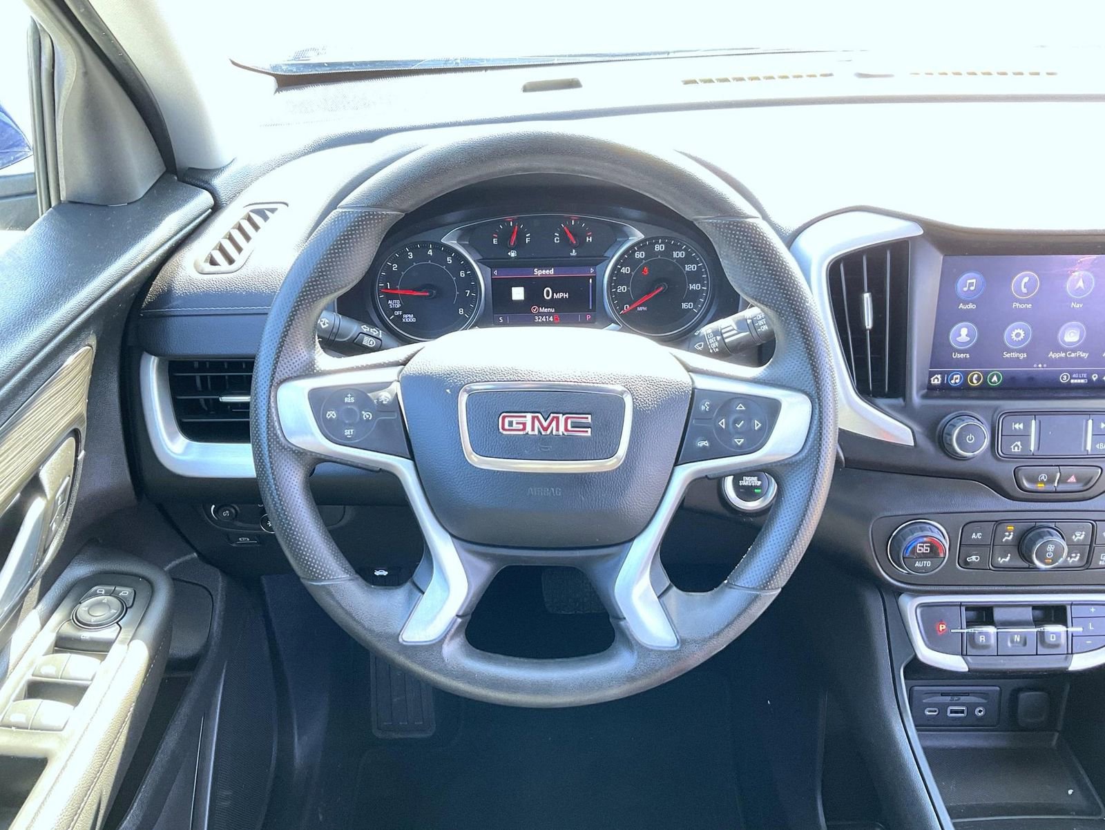 Certified 2023 GMC Terrain SLE w/ Driver Convenience Package AWD/4WD image 11