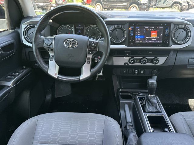 Used 2018 Toyota Tacoma SR5 RWD image 26